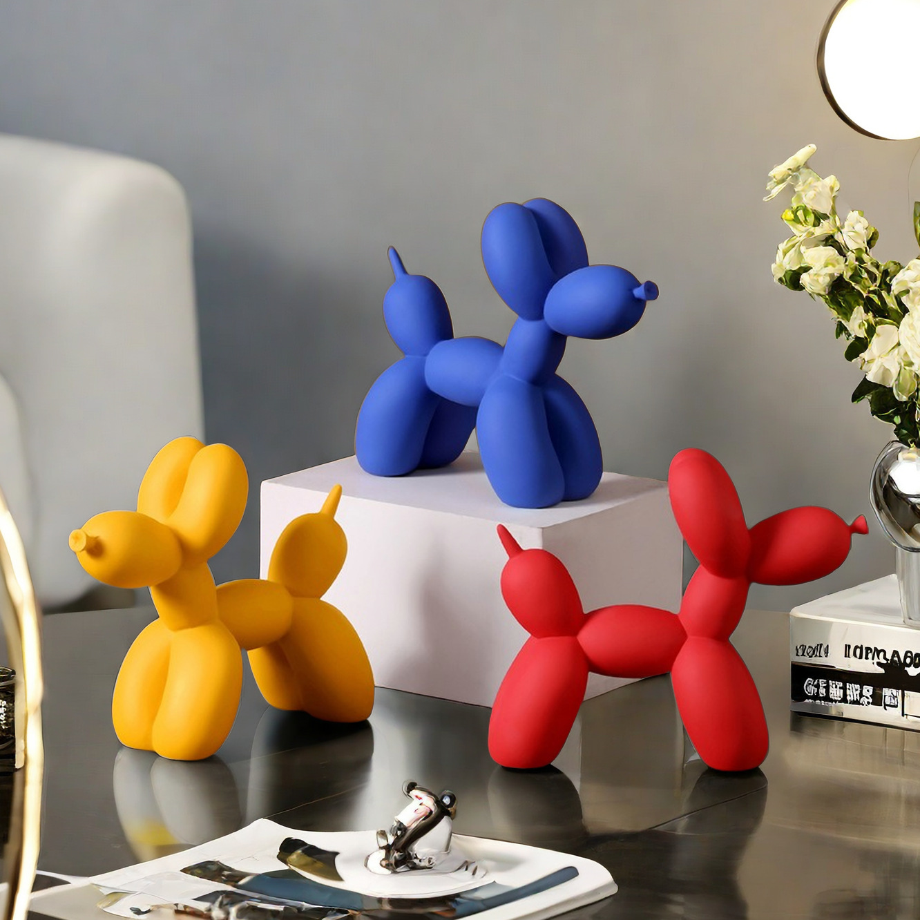 Home Decor Exhibition - Solid Color Balloon Dog Statue Home