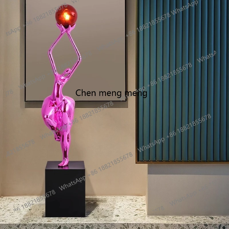 Home Decor Exhibition - Light luxury humanoid sculpture ornament living